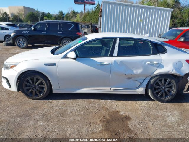 5XXGT4L30KG374189 KIA Optima Lx