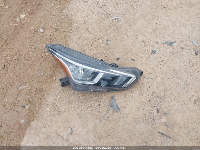 3N1CN8EV0ML832998 Nissan Versa Sv Xtronic Cvt