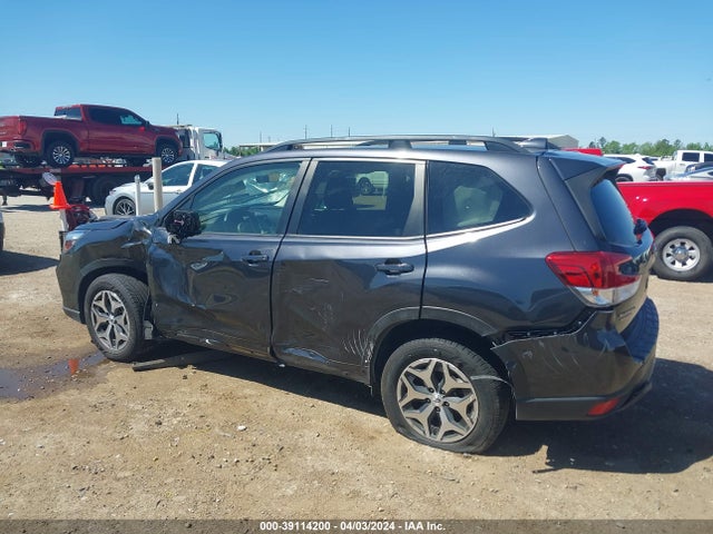 Subaru Forester Premium 2019 JF2SKAEC5KH400718 Image 13