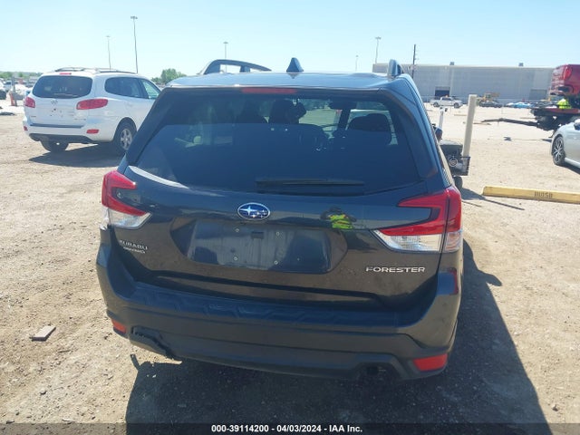 Subaru Forester Premium 2019 JF2SKAEC5KH400718 Image 15