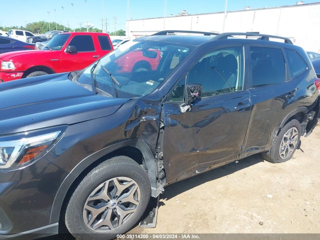 Subaru Forester Premium 2019 JF2SKAEC5KH400718 Image 6
