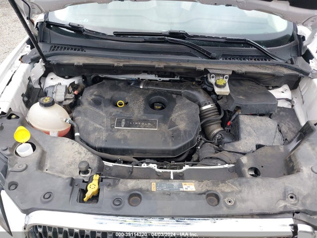 5LMCJ3D9XKUL47568 Lincoln Mkc Reserve