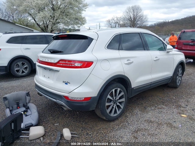 5LMCJ3D9XKUL47568 Lincoln Mkc Reserve