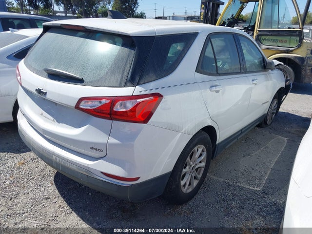 Chevrolet EQUINOX LS 2018 3GNAXHEV3JS625478 Image 4