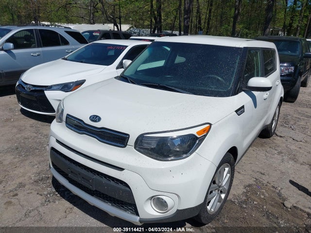 KIA SOUL + 2018 KNDJP3A57J7902164 Image 2
