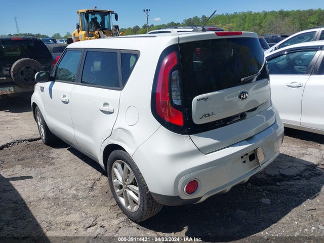 KIA SOUL + 2018 KNDJP3A57J7902164 Image 3