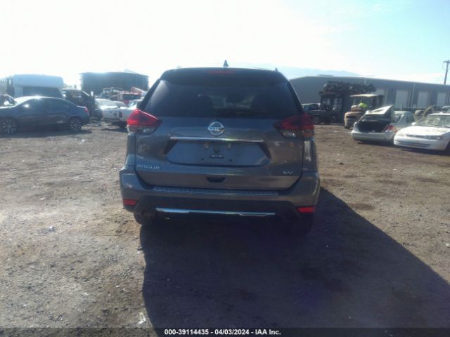 5N1AT2MT6LC777826 Nissan Rogue Sv Fwd
