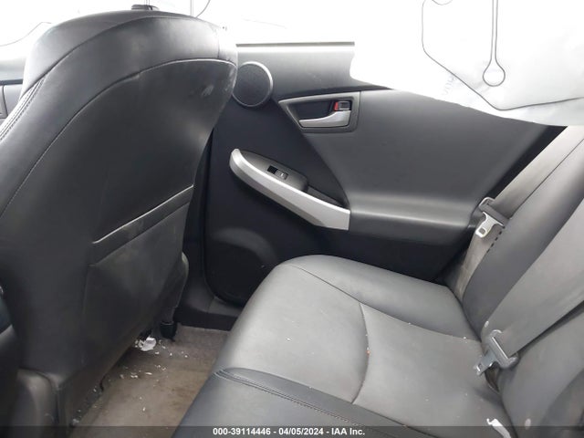 Toyota Prius Four 2015 JTDKN3DU1F1886809 Image 8
