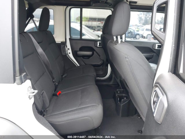 1C4HJXDG9LW216110 Jeep Wrangler Unlimited Sport S 4x4