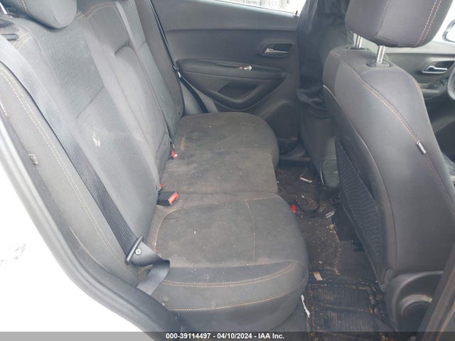 Chevrolet TRAX LS 2018 3GNCJKSB5JL165378 Image 8