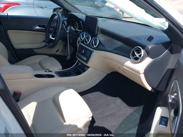 Mercedes-Benz CLA 250 2019 WDDSJ4EB8KN726997 Image 5