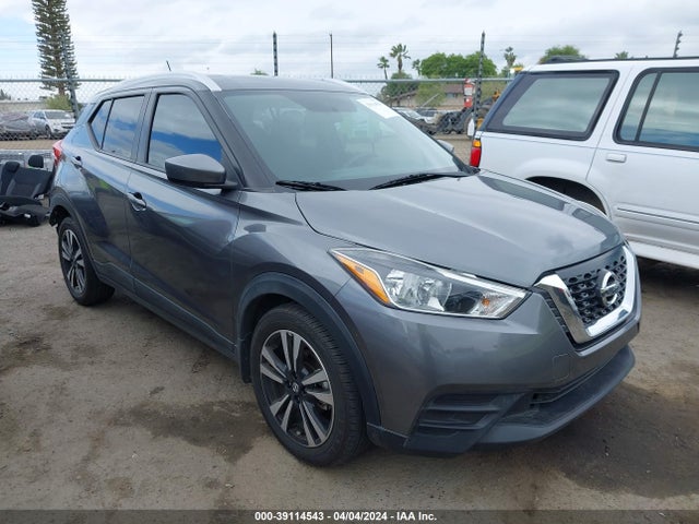 Nissan KICKS SV 2018 3N1CP5CU3JL516901 zdjęcie główne