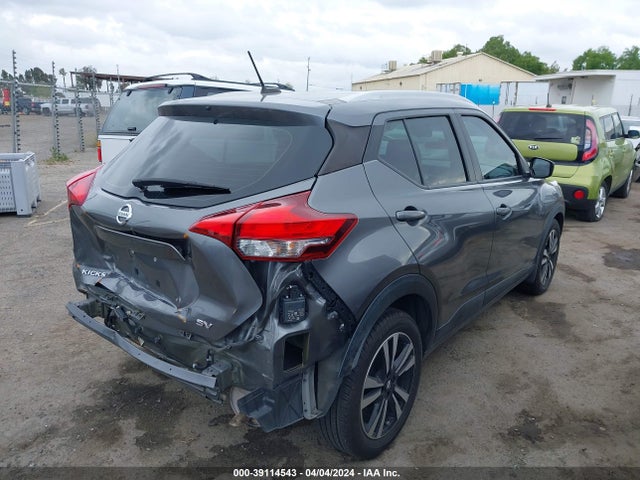 Nissan KICKS SV 2018 3N1CP5CU3JL516901 Image 4