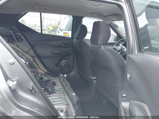 Nissan KICKS SV 2018 3N1CP5CU3JL516901 Image 8