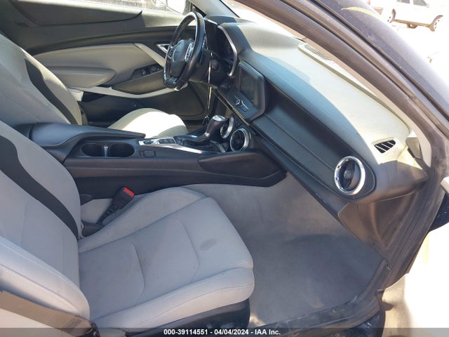 Chevrolet Camaro 1lt 2018 1G1FB1RSXJ0148245 Image 5