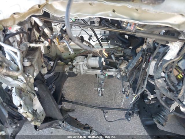 3GNAXHEV6NS115776 Chevrolet Equinox Fwd Ls
