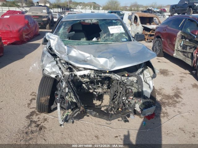 3GNAXHEV6NS115776 Chevrolet Equinox Fwd Ls