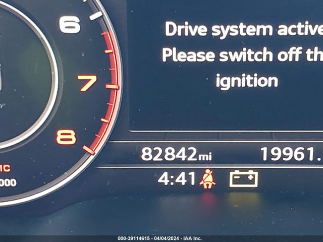 WA1LAAF71KD043806 Audi Q7 55 Premium