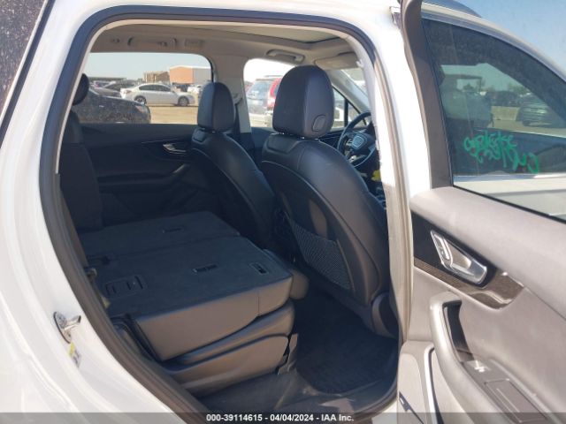 WA1LAAF71KD043806 Audi Q7 55 Premium
