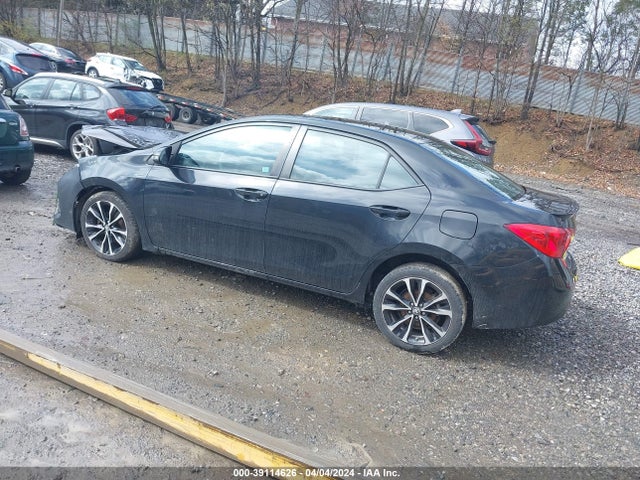 Toyota COROLLA SE 2018 2T1BURHE8JC048483 Image 3