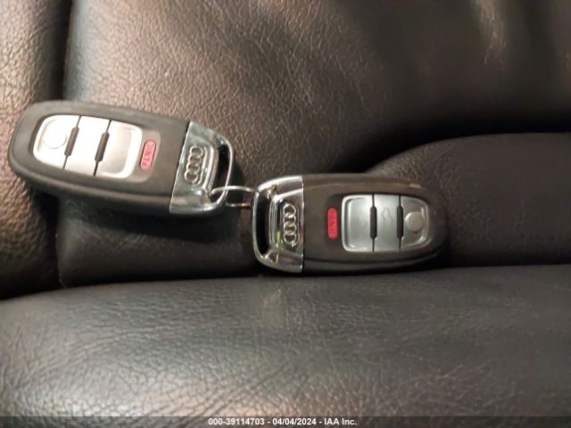 WA1LFAFP4FA136697 Audi Q5 2.0t Premium