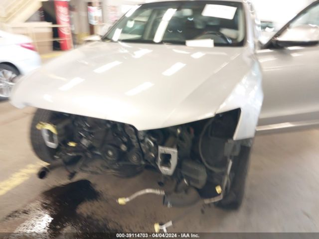 WA1LFAFP4FA136697 Audi Q5 2.0t Premium