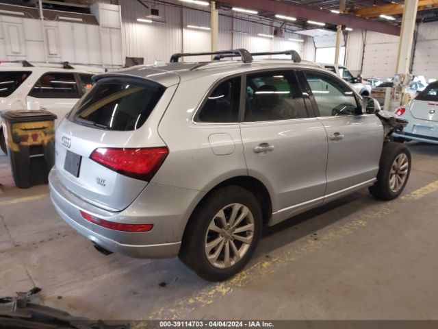 WA1LFAFP4FA136697 Audi Q5 2.0t Premium