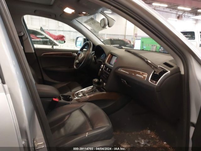 WA1LFAFP4FA136697 Audi Q5 2.0t Premium