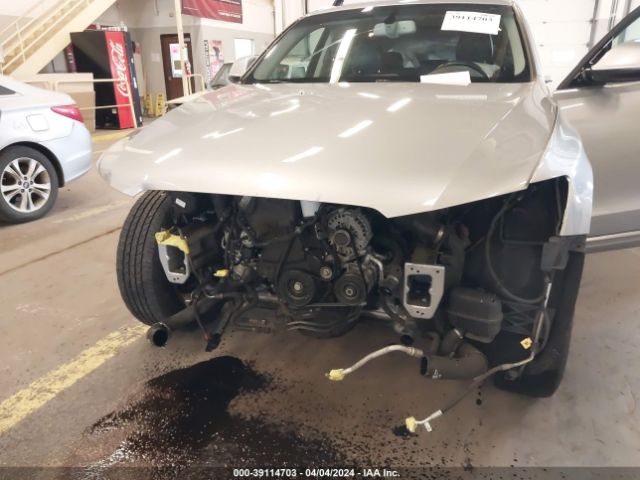 WA1LFAFP4FA136697 Audi Q5 2.0t Premium