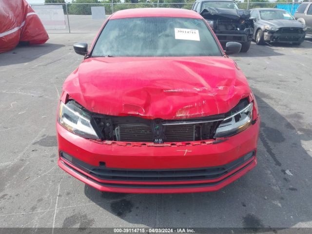 3VWD17AJ2GM303736 Volkswagen Jetta 1.8t Sport