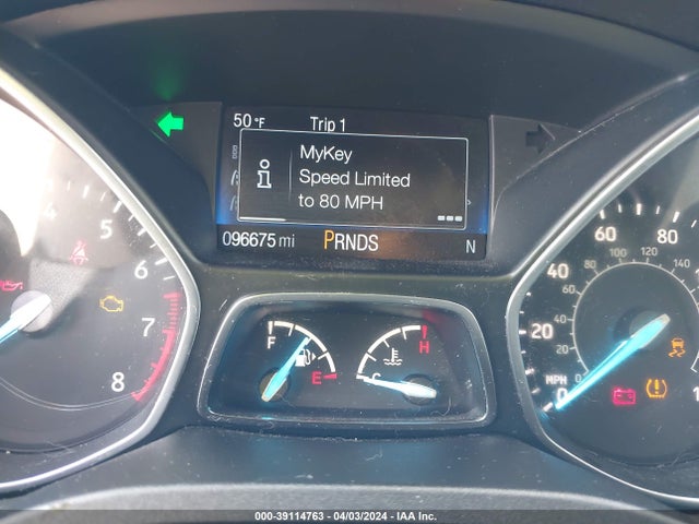 Ford ESCAPE SE 2018 1FMCU0G95JUC13604 Image 16