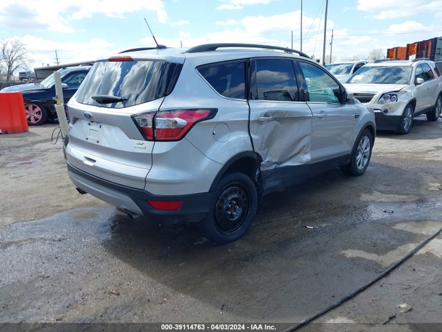 Ford ESCAPE SE 2018 1FMCU0G95JUC13604 Image 4