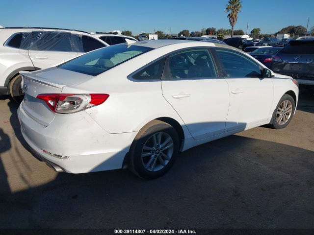 Hyundai SONATA SE 2015 5NPE24AF2FH252242 Image 4