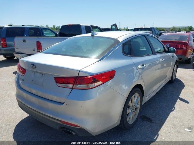 KIA Optima Lx 2017 5XXGT4L37HG148367 Image 4