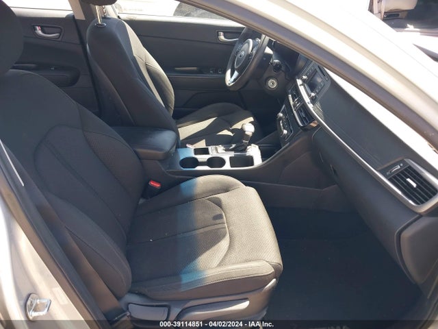 KIA Optima Lx 2017 5XXGT4L37HG148367 Image 5