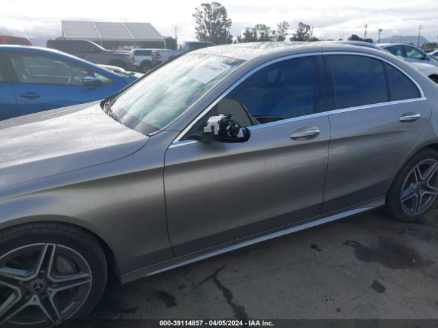 55SWF8DB7KU277251 Mercedes-Benz C 300