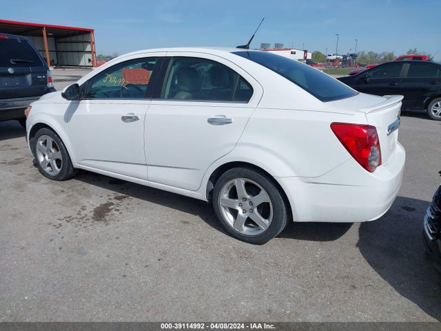 Chevrolet Sonic Ltz Auto 2014 1G1JE5SB1E4212027 Image 3