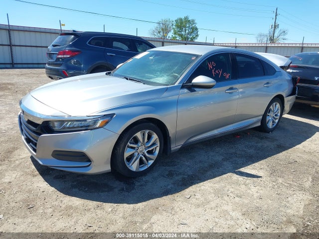 Honda ACCORD LX 2018 1HGCV1F13JA211081 Image 2