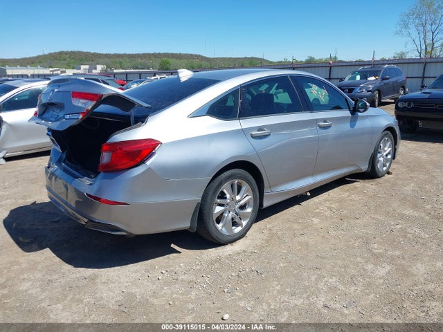 Honda ACCORD LX 2018 1HGCV1F13JA211081 Image 4