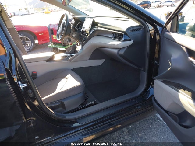 Toyota CAMRY LE 2022 4T1C11AK2NU059952 Image 5