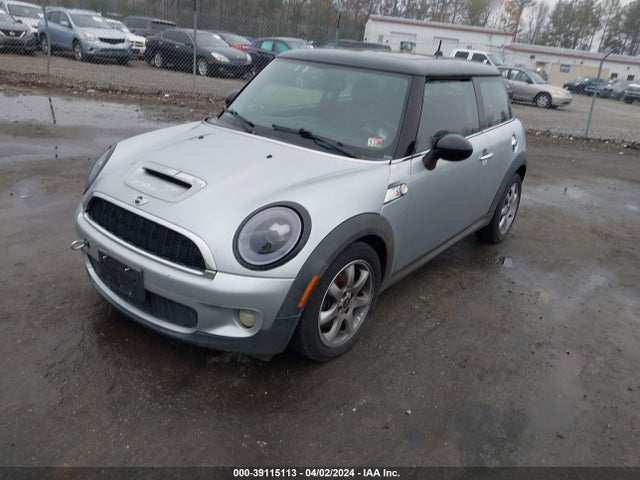 2009 MINI COOPER S WMWMF73529TW84333 Photo 1