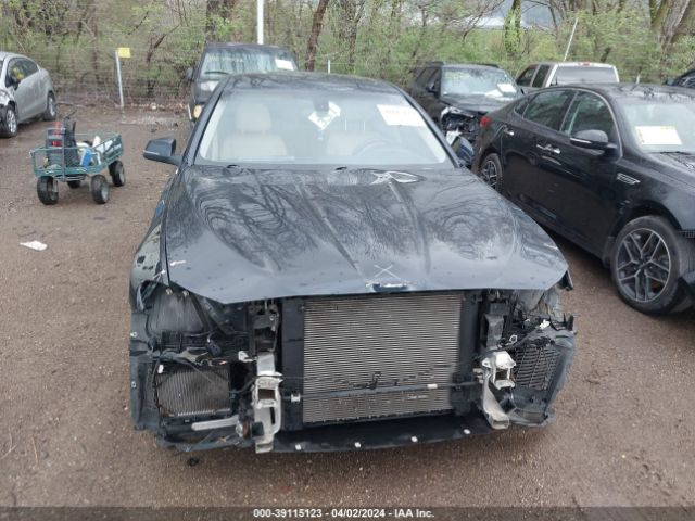 WBA5A5C55GD525322 BMW 528I