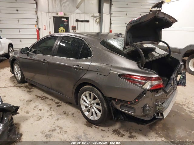 Toyota CAMRY LE 2022 4T1R11AK6NU617554 Image 3