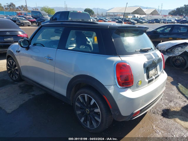 2022 MINI SE HARDTOP WMW13DJ05N2R75247 Photo 2