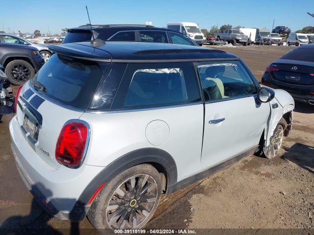 2022 MINI SE HARDTOP WMW13DJ05N2R75247 Photo 3