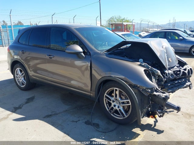 2014 PORSCHE CAYENNE HYBRID WP1AE2A22ELA50775 Photo 0
