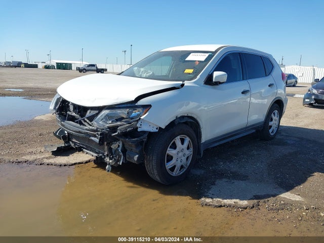 Nissan ROGUE S 2017 KNMAT2MV9HP617851 Image 2