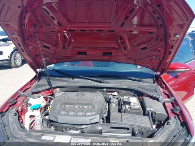 1VWBA7A36JC032956 Volkswagen Passat 2.0t Se