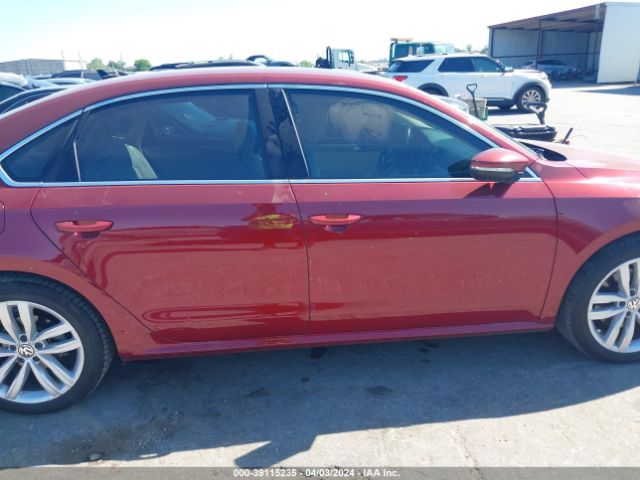 1VWBA7A36JC032956 Volkswagen Passat 2.0t Se