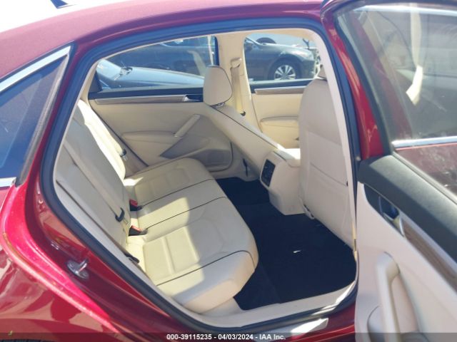 1VWBA7A36JC032956 Volkswagen Passat 2.0t Se
